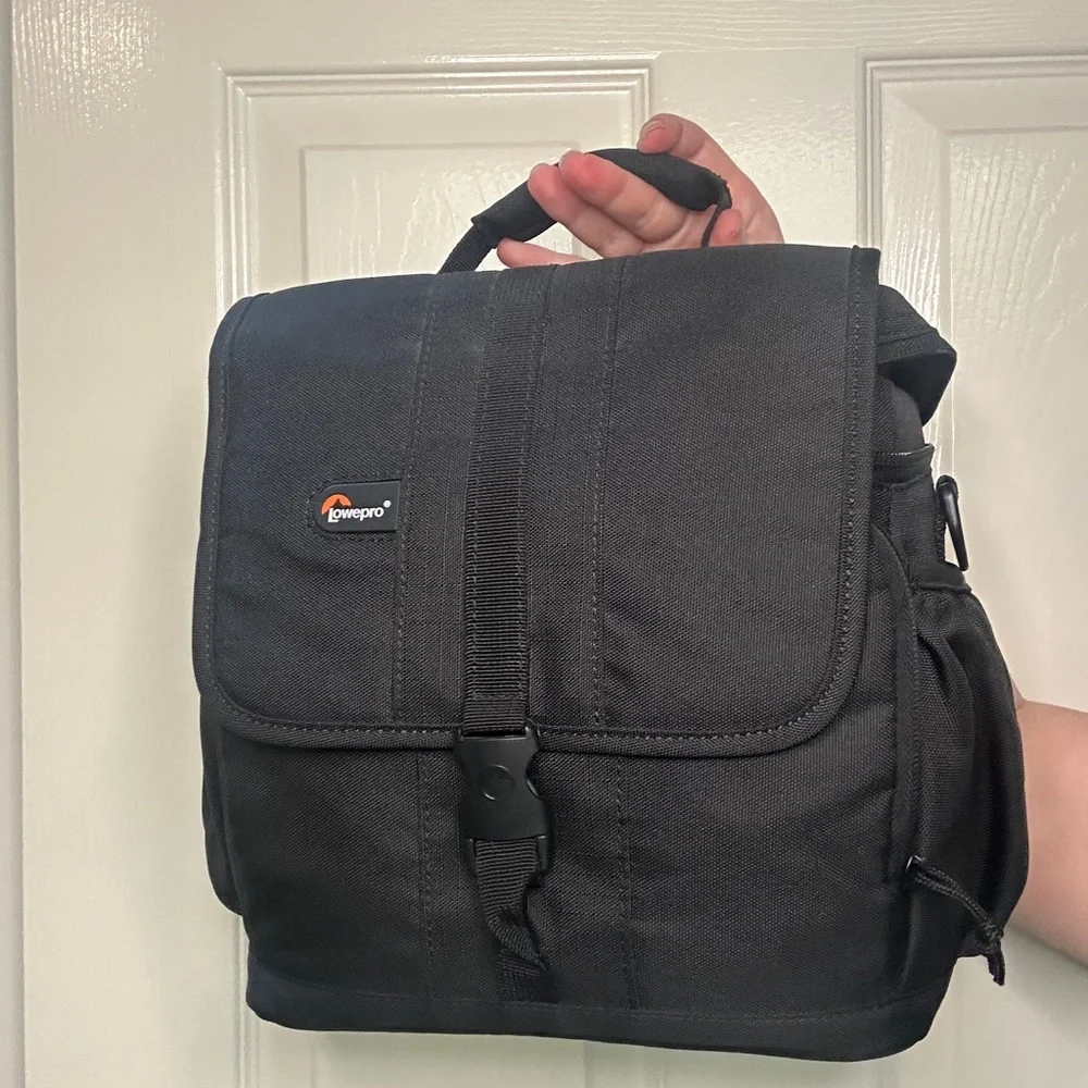 Lowepro Black Camera Bag - Compact Photo & Video Case